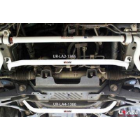 [Toyota Hiace/H200 04+ UltraRacing front lower Tiebar 1365]