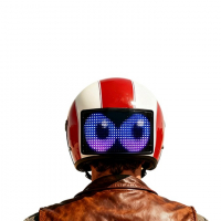 [LED projektor "Devil Eyes" na helmu]