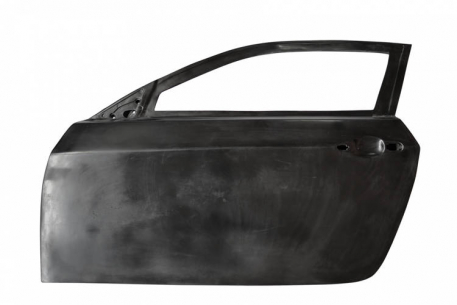 [Obr.: 10/44/18/4-royal-body-kit-lave-dvere-bmw-e92-1696444133.jpg]