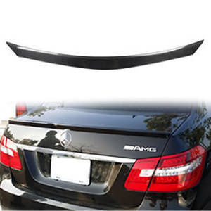 [Obr.: 10/66/86/3-spojler-mercedes-benz-e-trieda-w212-lip-carbon-1763798201.jpg]