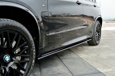 [Obr.: 11/07/15/9-maxton-design-difuzory-pod-bocni-prahy-pro-bmw-x5-f15-carbon-look-1724192982.jpg]